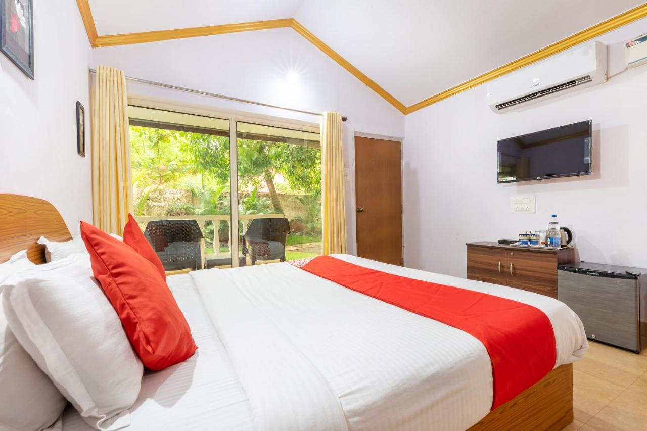 La Riviere Hotell Morjim Eksteriør bilde