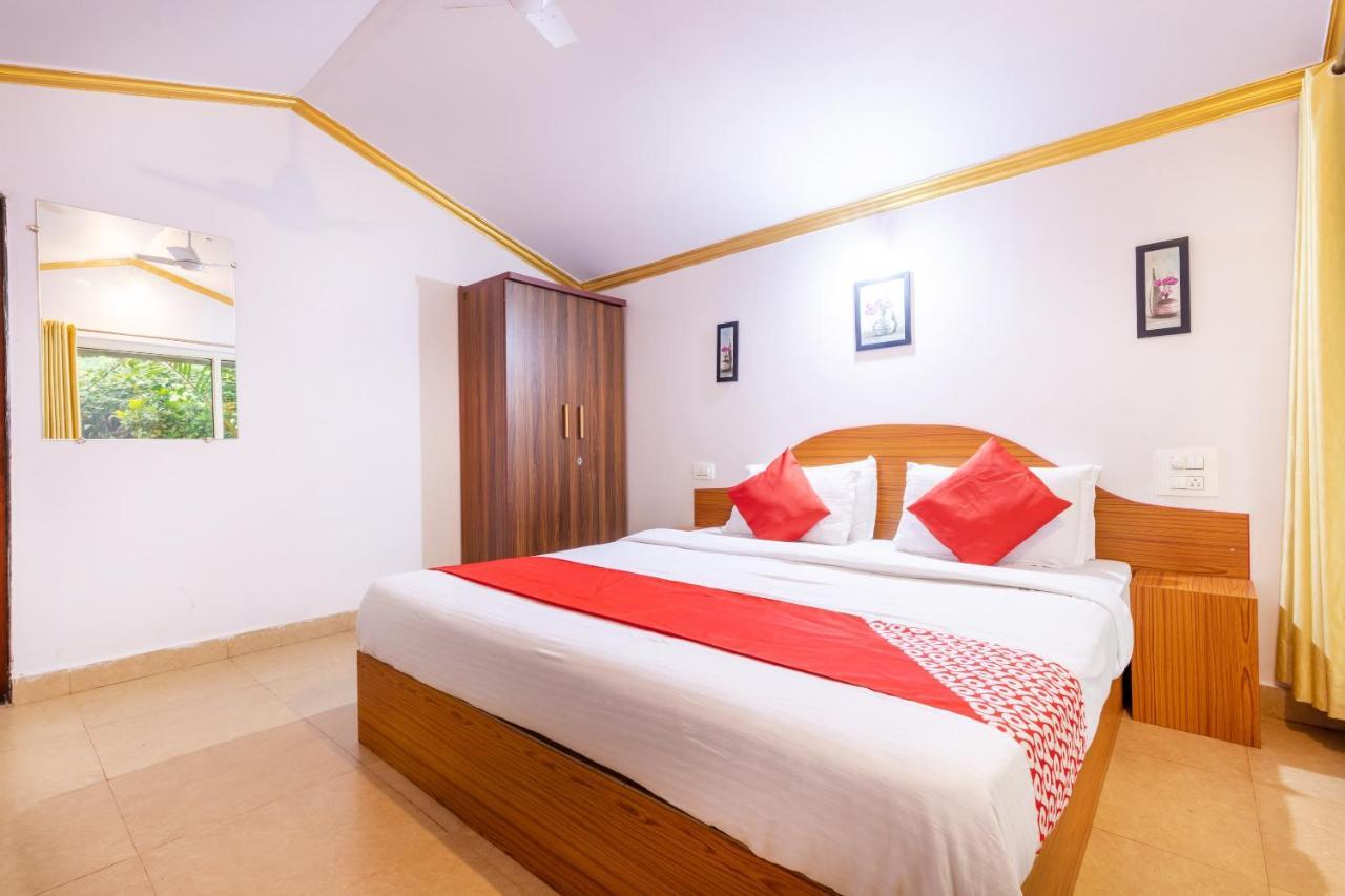 La Riviere Hotell Morjim Eksteriør bilde