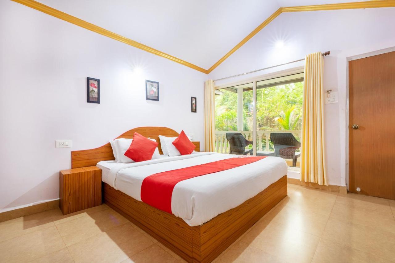 La Riviere Hotell Morjim Eksteriør bilde